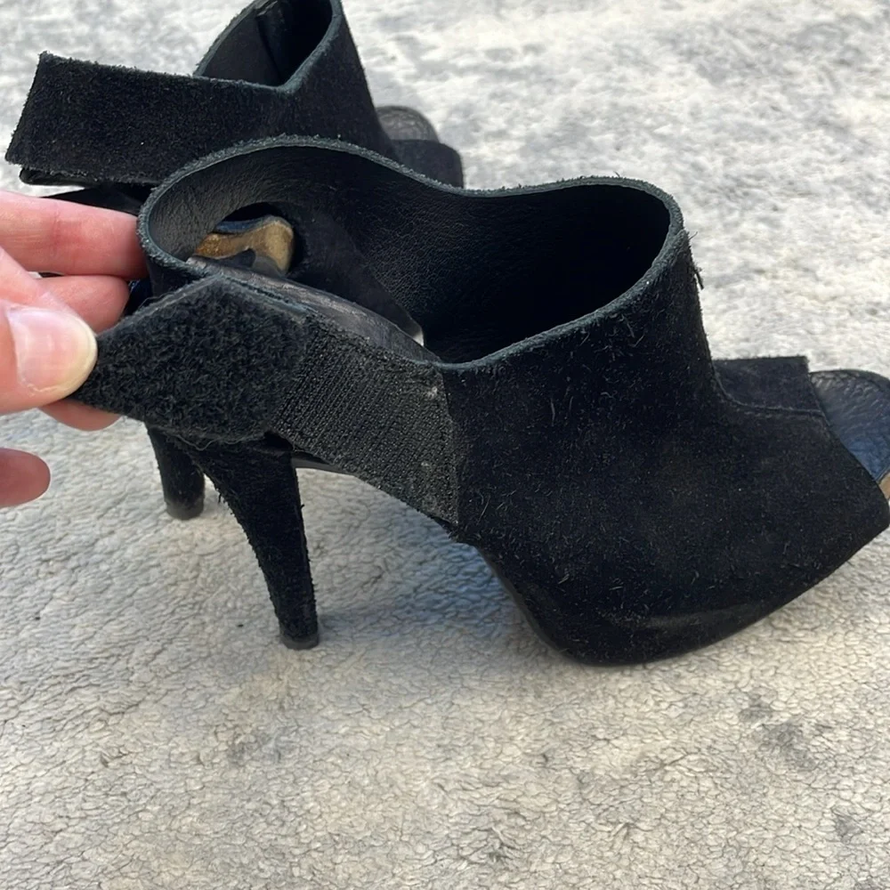 Pedro Garcia Paola Suede Peeptoe Slingback Platform Heels Black Sz 40